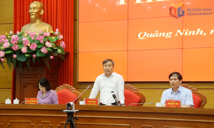 Đồng chí Vũ Đại Thắng, Ủy viên Trung ương Đảng, Bí thư Tỉnh ủy, Trưởng Đoàn ĐBQH tỉnh, Trưởng Ban Chỉ đạo kết luận phiên họp.