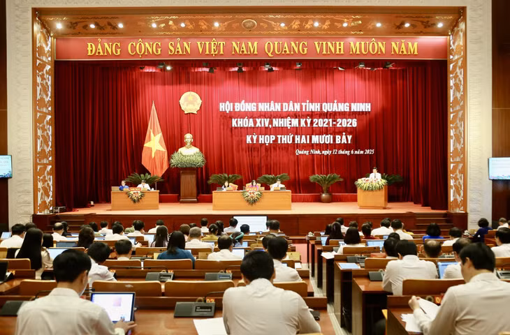 Quang cảnh Kỳ họp.