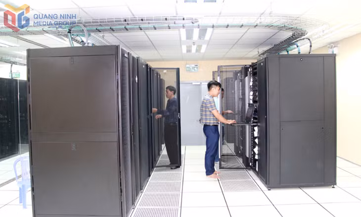 Trung tâm Tích hợp dữ liệu tỉnh tập trung các máy chủ, tích hợp kho dữ liệu, cơ sở dữ liệu, hệ thống thông tin... toàn tỉnh.