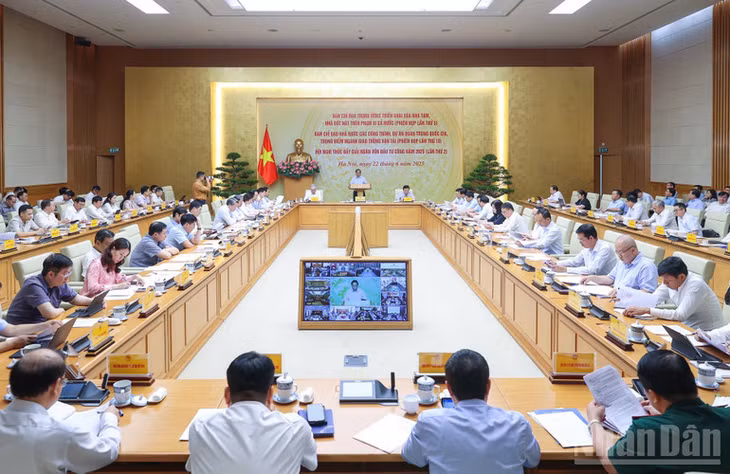 Quang cảnh phiên họp. (Ảnh: TRẦN HẢI)