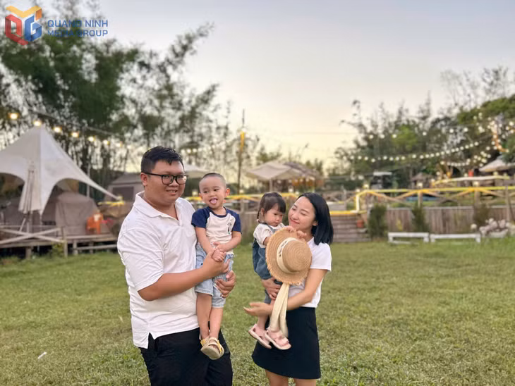 Mỗi gia đình hạnh phúc chính là nền tảng vững chắc cho sự phát triển bền vững của đất nước. 
