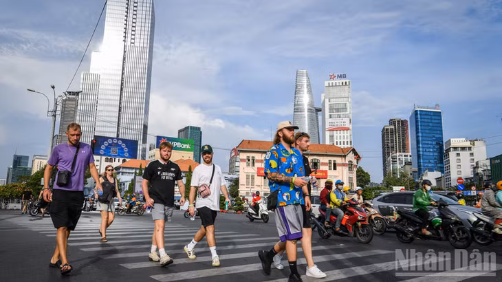Thành phố Hồ Chí Minh là một trong những điểm đến thu hút đông đảo khách quốc tế tham quan. (Ảnh: THÀNH ĐẠT)