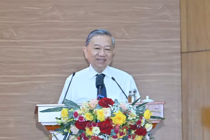 Tổng Bí thư Tô Lâm phát biểu chỉ đạo tại buổi làm việc với Đảng ủy Mặt trận Tổ quốc, các đoàn thể Trung ương. (Ảnh ĐĂNG KHOA)