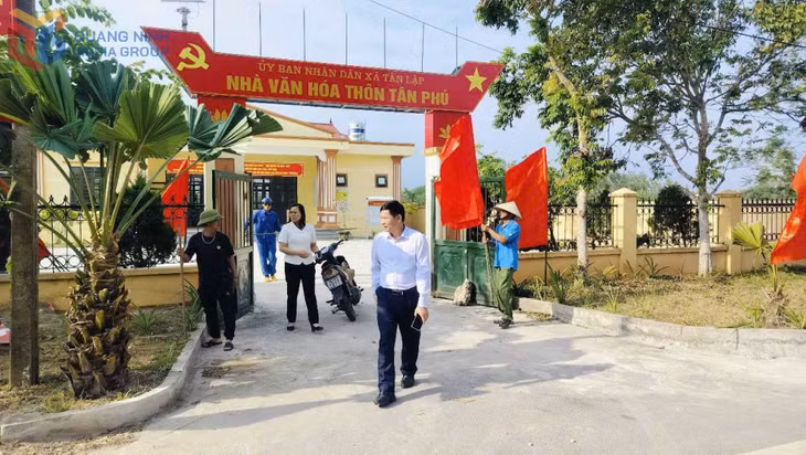 Nhà Văn hóa thôn Tân Phú (xã Tân Lập, huyện Đầm Hà) trong ngày bầu cử Trưởng thôn (15/12/2024). Ảnh: Mai Thắm (CTV)