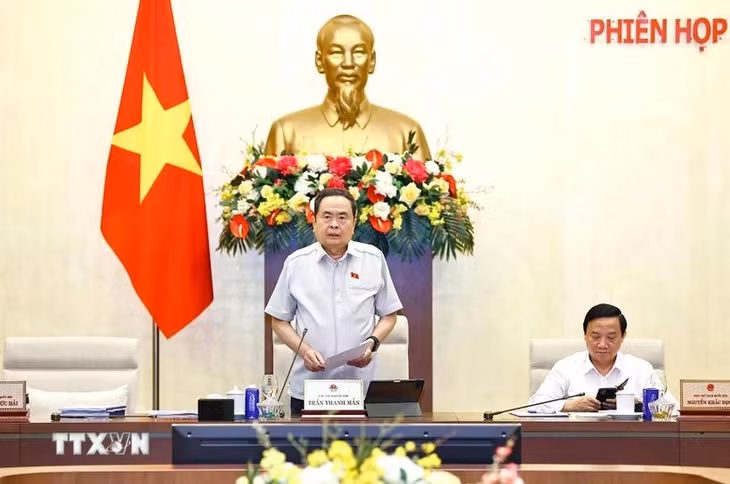 Chủ tịch Quốc hội Trần Thanh Mẫn phát biểu bế mạc phiên họp. (Ảnh: Doãn Tấn/TTXVN)
