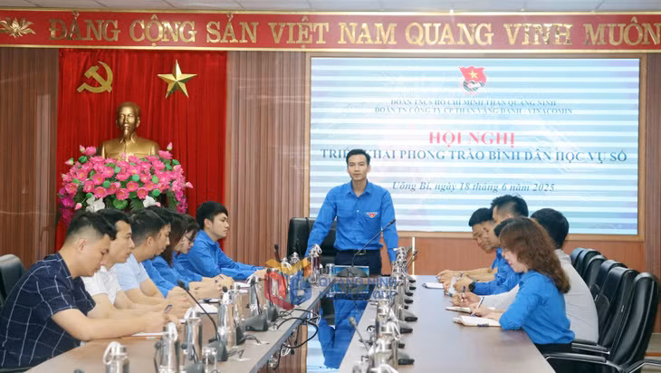 Đoàn Thanh niên Công ty Than Vàng Danh tổ chức hội nghị triển khai phong trào “Bình dân học vụ số”.