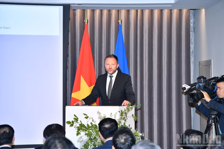 Bộ trưởng Ngoại giao Estonia Margus Tsahkna phát biểu ý kiến tại Diễn đàn.