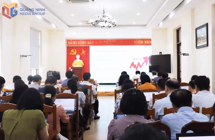 Quang cảnh hội nghị.