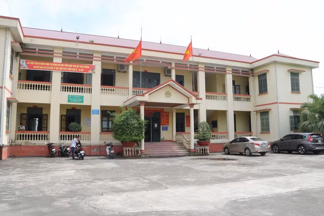 Trung tâm chính trị-hành chính của một phường mới sau sáp nhập. (Ảnh: Thu Hoài/TTXVN)
