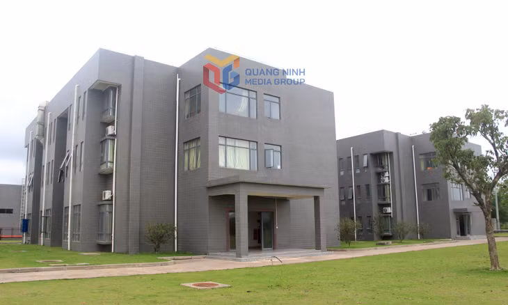 Khu nhà ở cho các chuyên gia nước ngoài trong KCN Hải Hà. Ảnh: Mạnh Trường