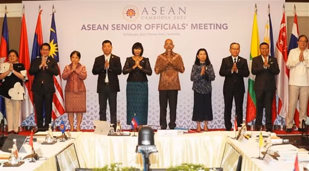 Khai mac Hoi nghi SOM ASEAN truc tiep dau tien sau hon 1 nam gian doan hinh anh 1
