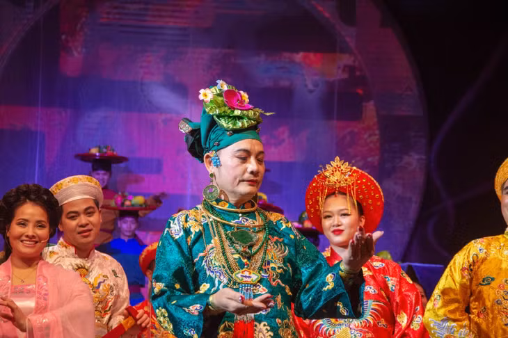 Vở diễn”Thượng thiên Thánh Mẫu” kết hợp cải lương và xiếc hấp dẫn sẽ tiếp tục công chiếu phục vụ khán giả. Ảnh: Nhà hát Cải lương Việt Nam