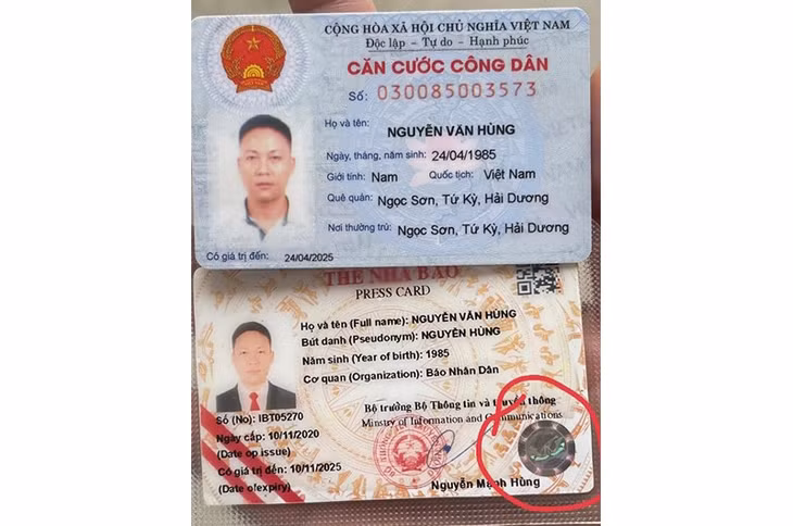 Căn cước công dân và thẻ nhà báo của Nguyễn Văn Hùng