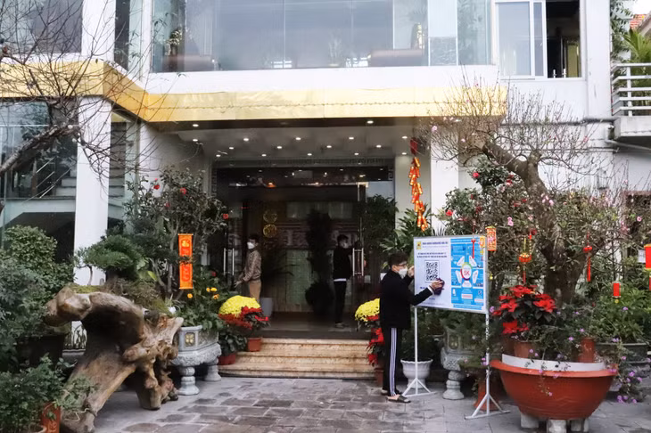 Cơ sở kinh doanh Karaoke Hải Âu thực hiện nghiêm các biện pháp phòng dịch và khuyến cáo khách hàng thực hiện 5K khi tới sử dụng dịch vụ.