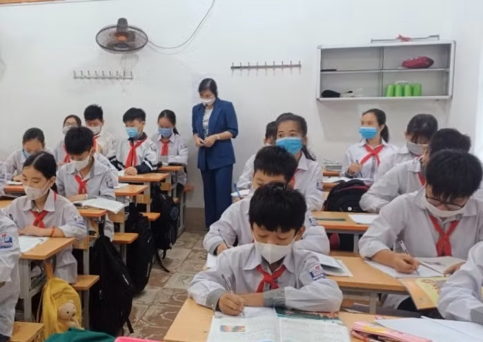 Bộ Y tế hướng dẫn cách xử trí khi có F0 trong trường học (Ảnh: Phutho.gov.vn)