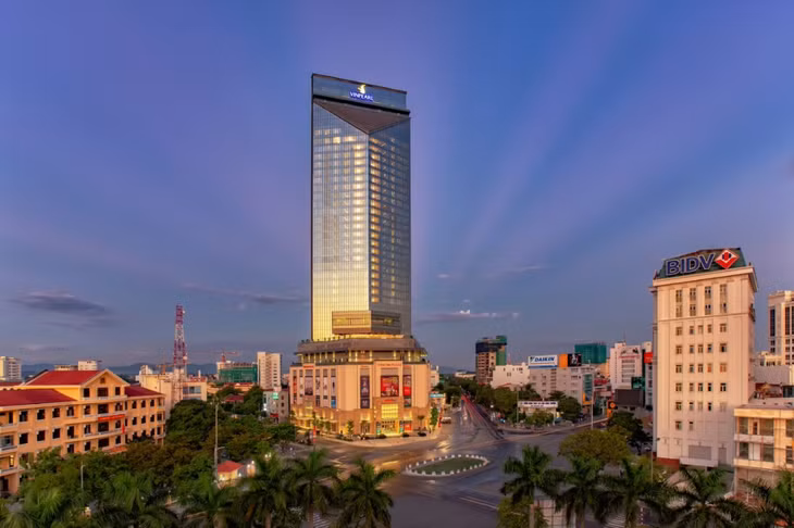 Vinpearl Hotel Huế.