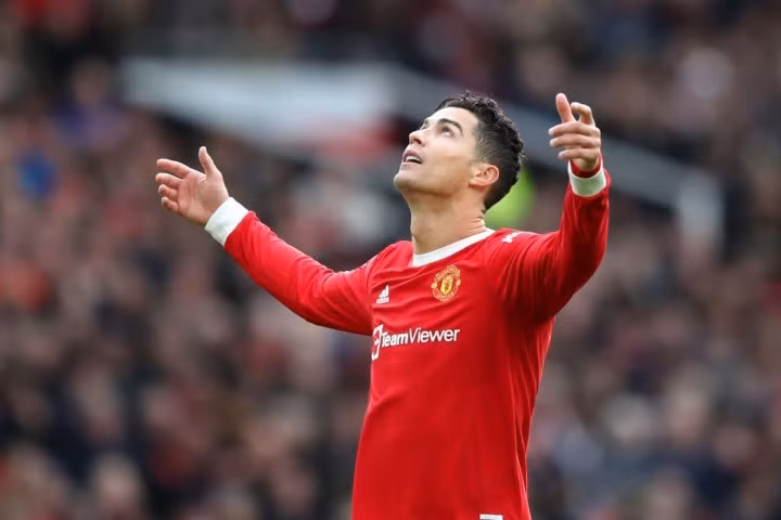 Ronaldo quá vô duyên trong khâu ghi bàn.