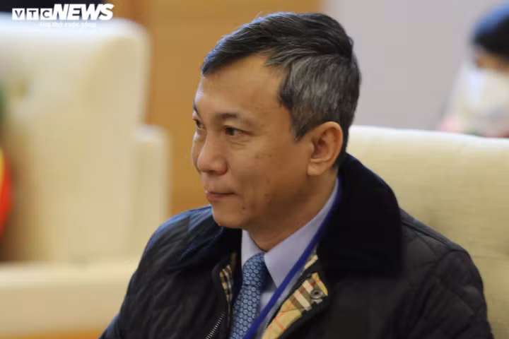 Quyền Chủ tịch VFF Trần Quốc Tuấn