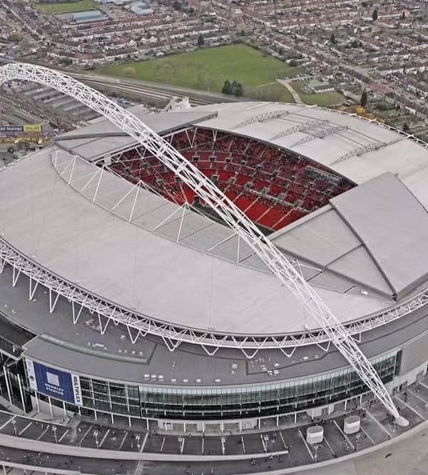 Wembley muốn đăng cai trận chung kết Champions League 2021/22?