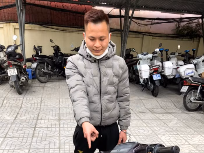 Đối tượng Lâm và tang vật liên quan.