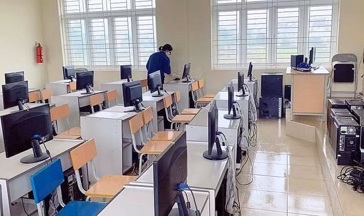 Toàn bộ phòng học, lớp học của Trường Tiểu học và THCS Thống Nhất (TP Hạ Long) đã được vệ sinh, khử khuẩn, sẵn sàng đón học sinh quay trở lại trường.