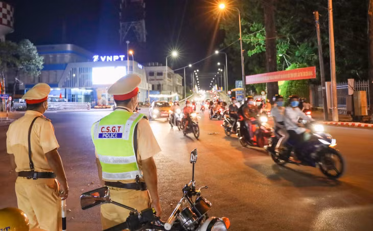 Lực lượng Công an các tỉnh miền Tây Nam bộ túc trực, đảm bảo an ninh trật tự trong dịp Tết Nguyên đán.