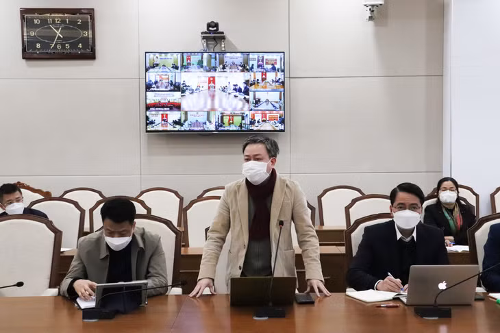 Đại diện các sở, ngành, địa phương phát biểu ý kiến tại cuộc họp.
