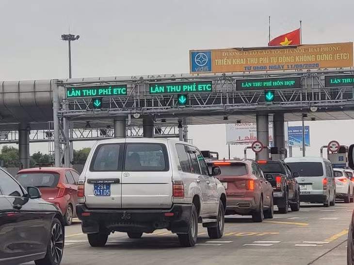 Số phương tiện sử dụng dịch vụ thu phí tự động không dừng vẫn còn thấp