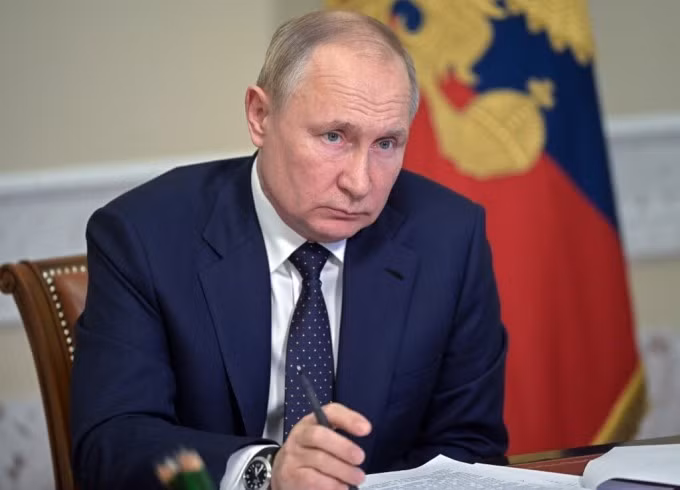 Tổng thống Nga Vladimir Putin tại dinh thự Konstantin ở Strelna, ngoại ô St. Petersburg hôm 29/12/2021. Ảnh: AFP.