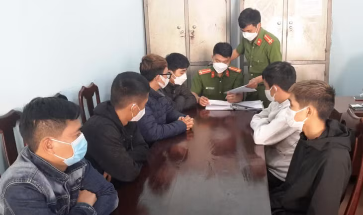 Ngăn chặn nhóm côn đồ mang hung khí từ Đắk Lắk sang Đắk Nông hỗn chiến ảnh 1