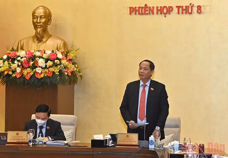 Phó Chủ tịch Quốc hội Trần Quang Phương điều hành nội dung giải trình, tiếp thu, chỉnh lý dự án Luật Cảnh sát cơ động. (Ảnh: Duy Linh)