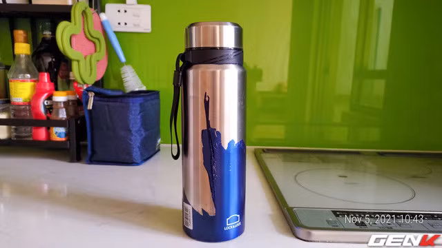 Bình giữ nhiệt bị bong lớp sơn do áp lực nước trong máy rửa bát rất cao
