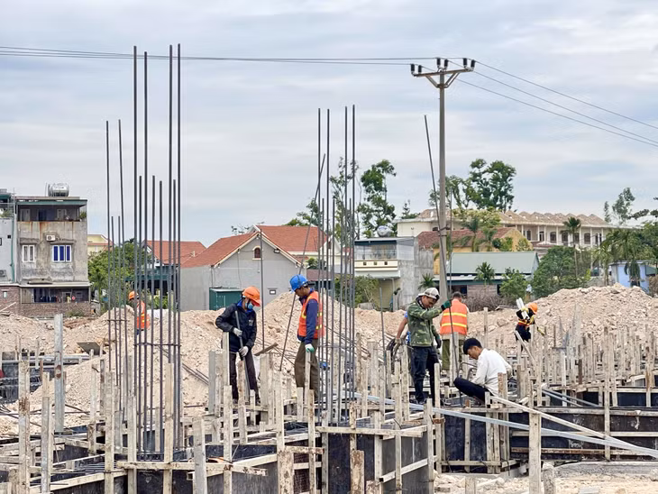 Các công trình, dự án trên địa bàn TX Quảng Yên đang được đẩy nhanh tiến độ thi công.