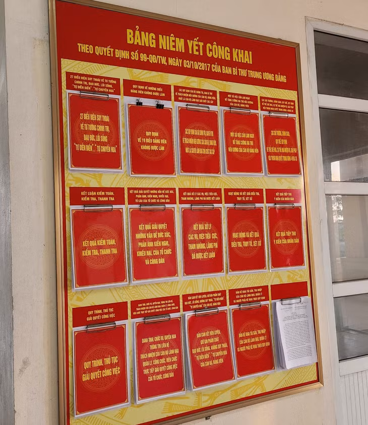 Xã Hiệp Hòa (TX Quảng Yên) công khai thông tin để nhân dân giám sát.