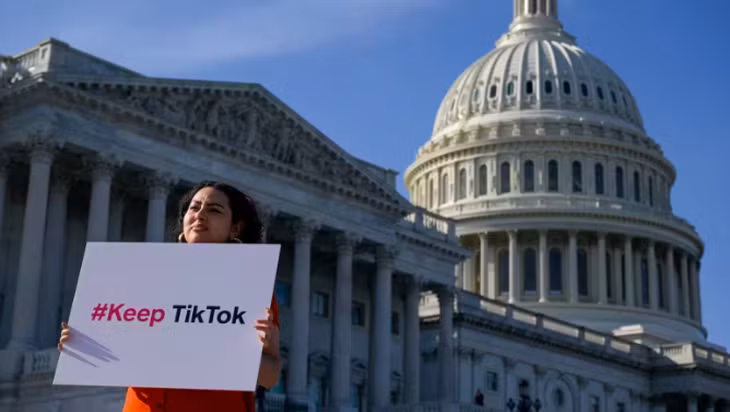TikTok chuyển sang nhờ Tòa án Tối cao Mỹ can thiệp khi họ nỗ lực ngăn chặn lệnh cấm ứng dụng video ngắn này tại xứ cờ hoa - Ảnh: REUTERS