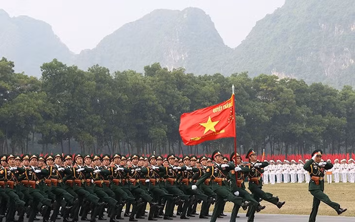 Đề xuất chế độ, chính sách đối với sĩ quan Quân đội chuyển ngành, phục viên
