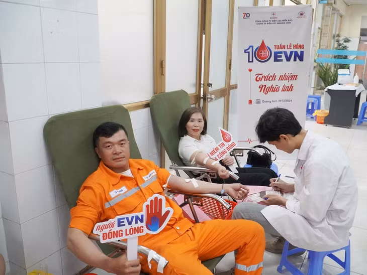 CBCNV PC Quảng Ninh hưởng ứng tham gia Tuần lễ hồng EVN lần thứ X năm 2024.