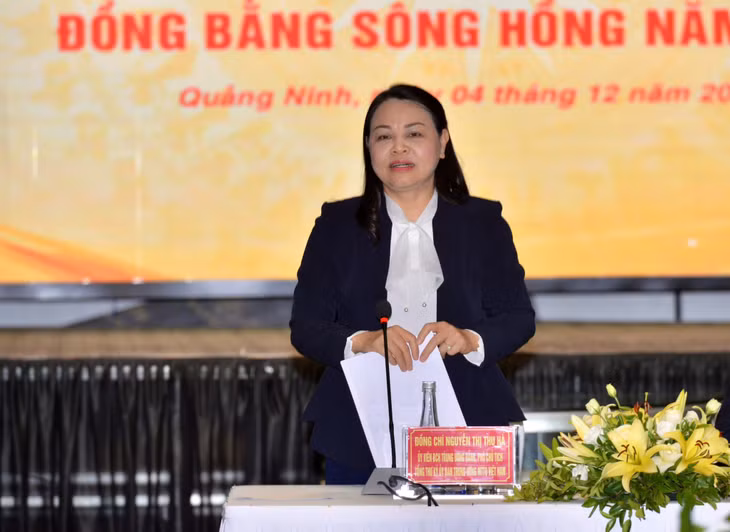 Đồng chí Nguyễn Thị Thu Hà, Ủy viên Trung ương Đảng, Phó Chủ tịch, Tổng Thư ký Ủy ban Trung ương MTTQ Việt Nam chủ trì hội nghị.