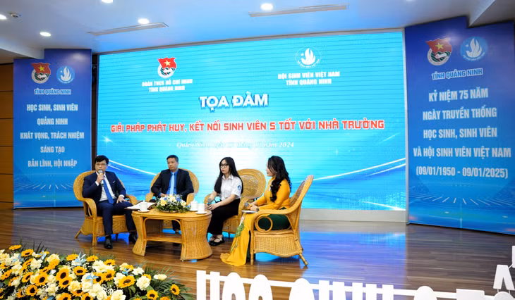 Toạ đàm “Giải pháp kết nối, phát huy Sinh viên 5 tốt với nhà trường".