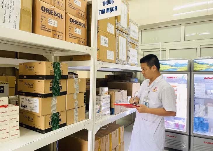Các cơ sở y tế trên địa bàn tỉnh cơ bản đảm bảo đủ thuốc phục vụ khám, chữa bệnh cho người dân.