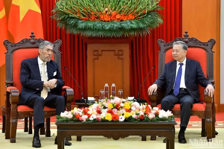 Tổng Bí thư Tô Lâm tiếp đồng chí Miguel Mejia. (Ảnh: ĐĂNG KHOA)