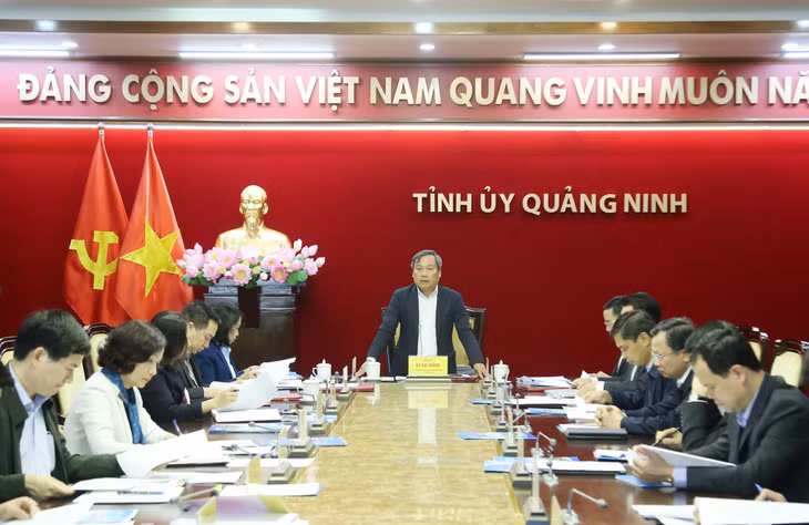 Đồng chí Vũ Đại Thắng, Ủy viên Trung ương Đảng, Bí thư Tỉnh ủy, kết luận hội nghị.