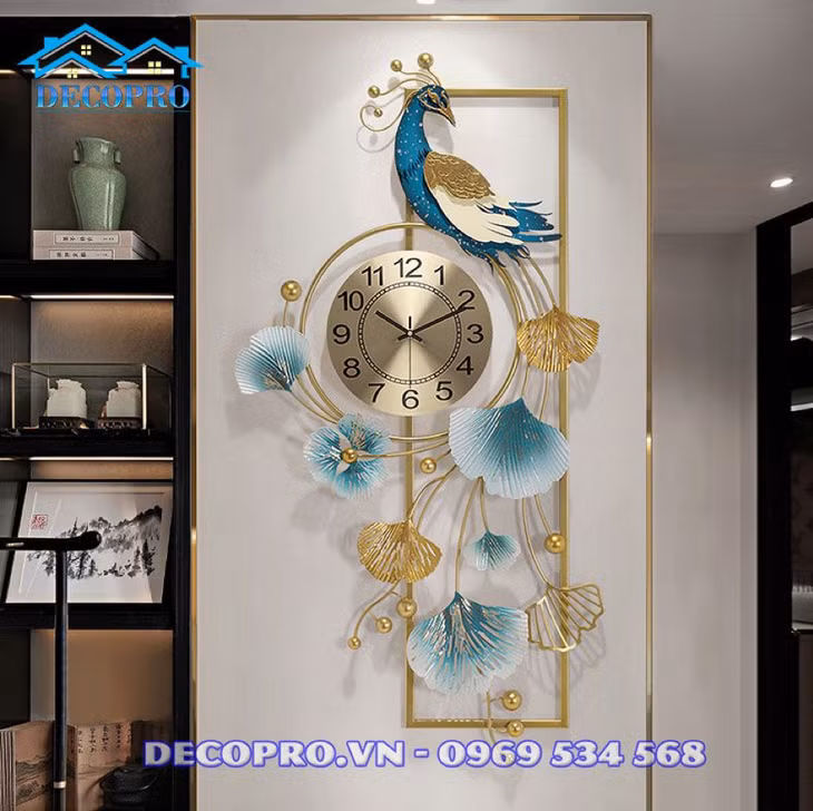Đồng hồ treo tường trang trí chim Công 102x52cm DH114.