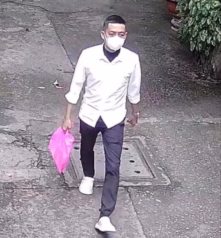 Hình ảnh nghi phạm sát hại cô gái ở quận Gò Vấp - Ảnh: Cắt từ camera
