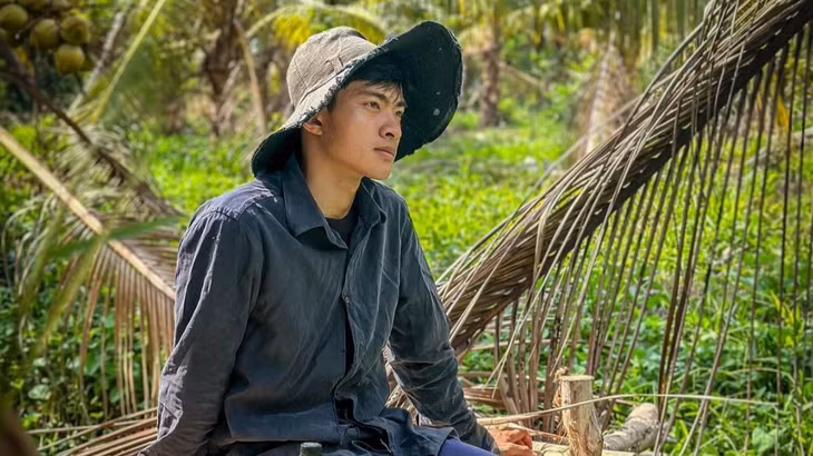 TikToker Lê Tuấn Khang đang là hiện tượng mạng.