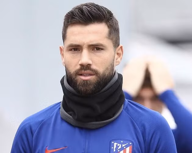 Felipe trên đường gia nhập Nottingham Forest.