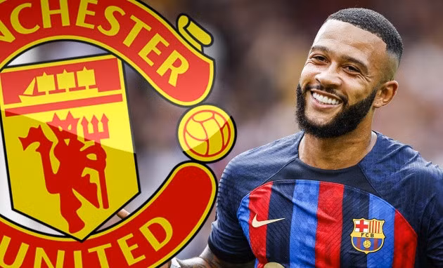 Depay trở thành mục tiêu của Man Utd.