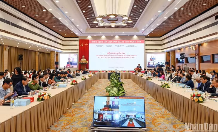 Hội thảo quốc gia "Hệ giá trị quốc gia, hệ giá trị văn hóa, hệ giá trị gia đình và chuẩn mực con người Việt Nam trong thời kỳ mới". (Ảnh: THÀNH ĐẠT)