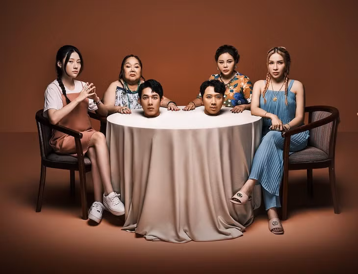 Nhà bà Nữ đề cập một dạng "nữ quyền" độc hại.