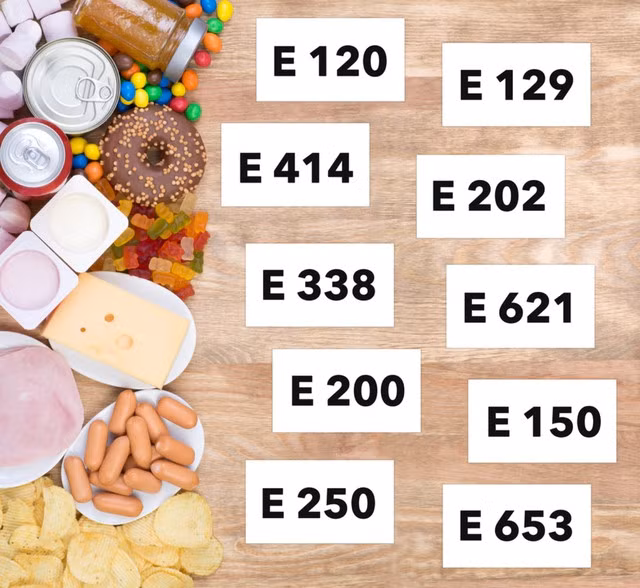 Phụ gia thực phẩm là thành phần không thể thiếu trong công nghiệp thực phẩm.